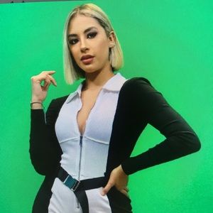 Meet your Posher, Blake